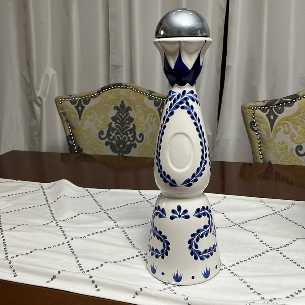 Clase Azul Reposado Tequila Empty bottle